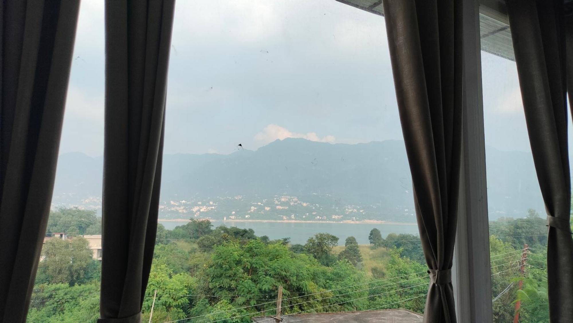 Govind Sagar View Hotel & Restaurant Bilaspur  Екстер'єр фото
