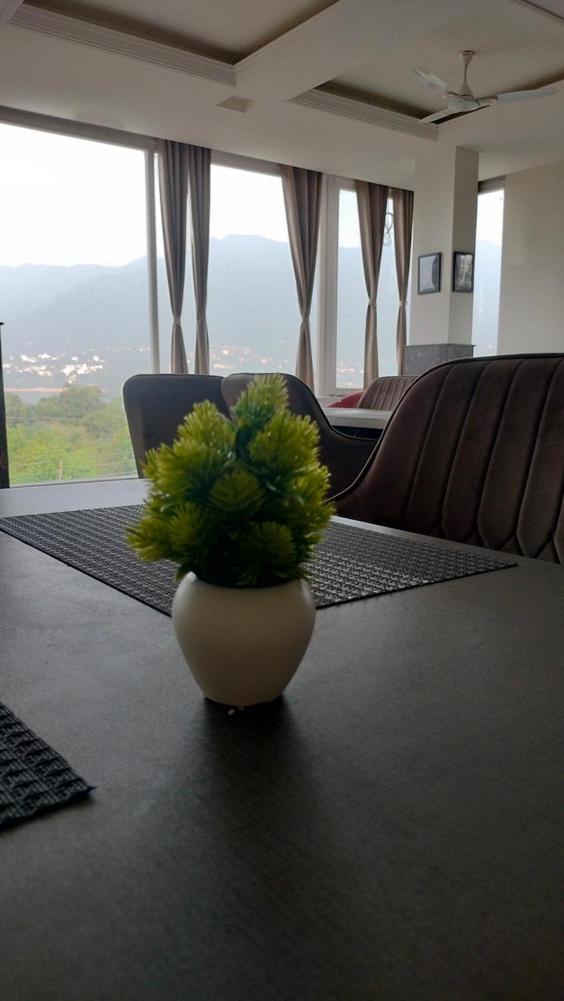 Govind Sagar View Hotel & Restaurant Bilaspur  Екстер'єр фото