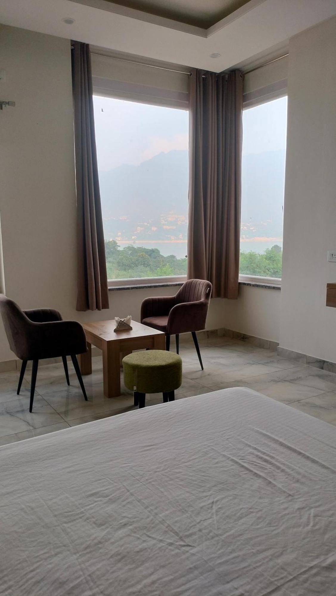 Govind Sagar View Hotel & Restaurant Bilaspur  Екстер'єр фото
