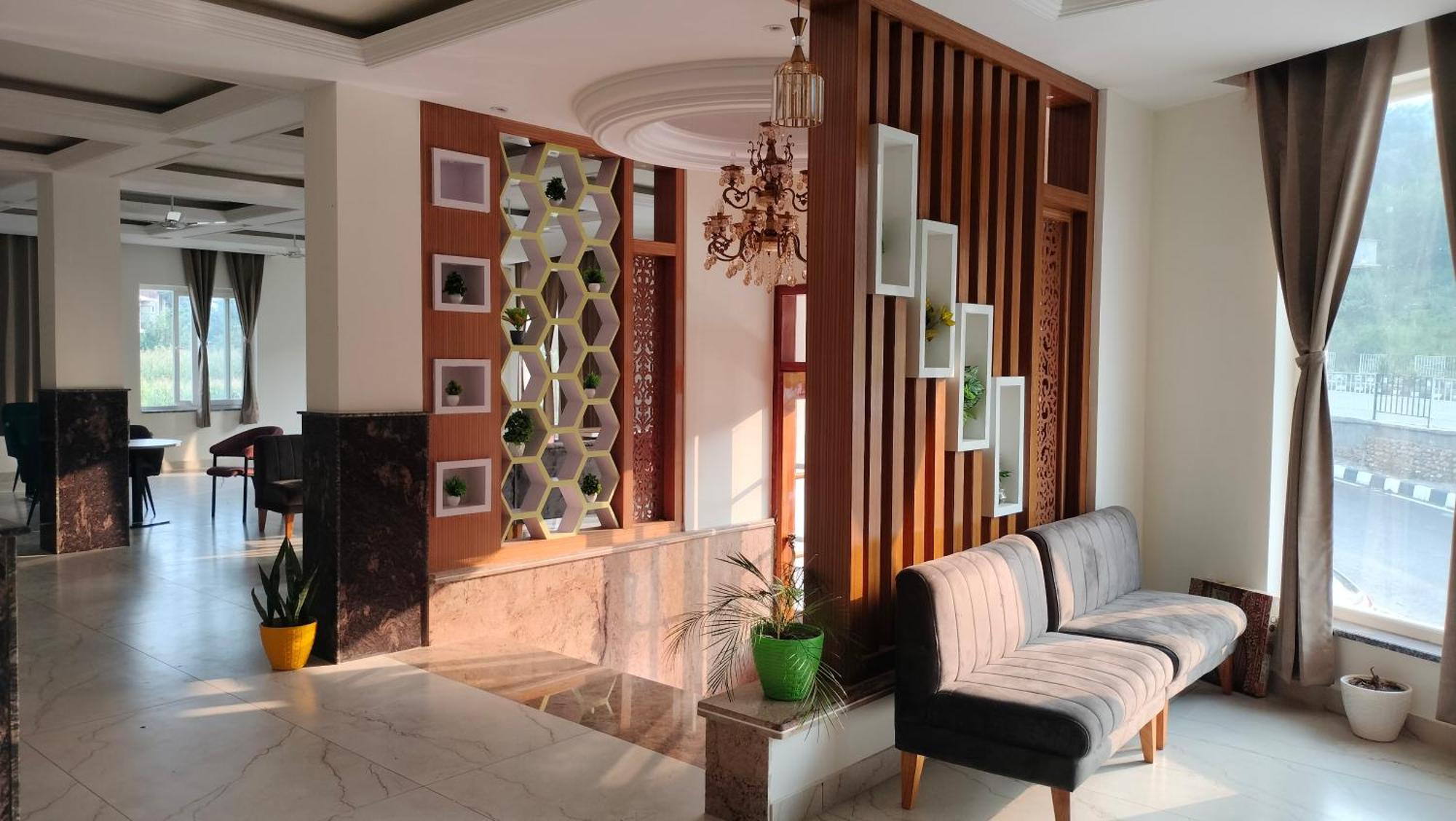Govind Sagar View Hotel & Restaurant Bilaspur  Екстер'єр фото