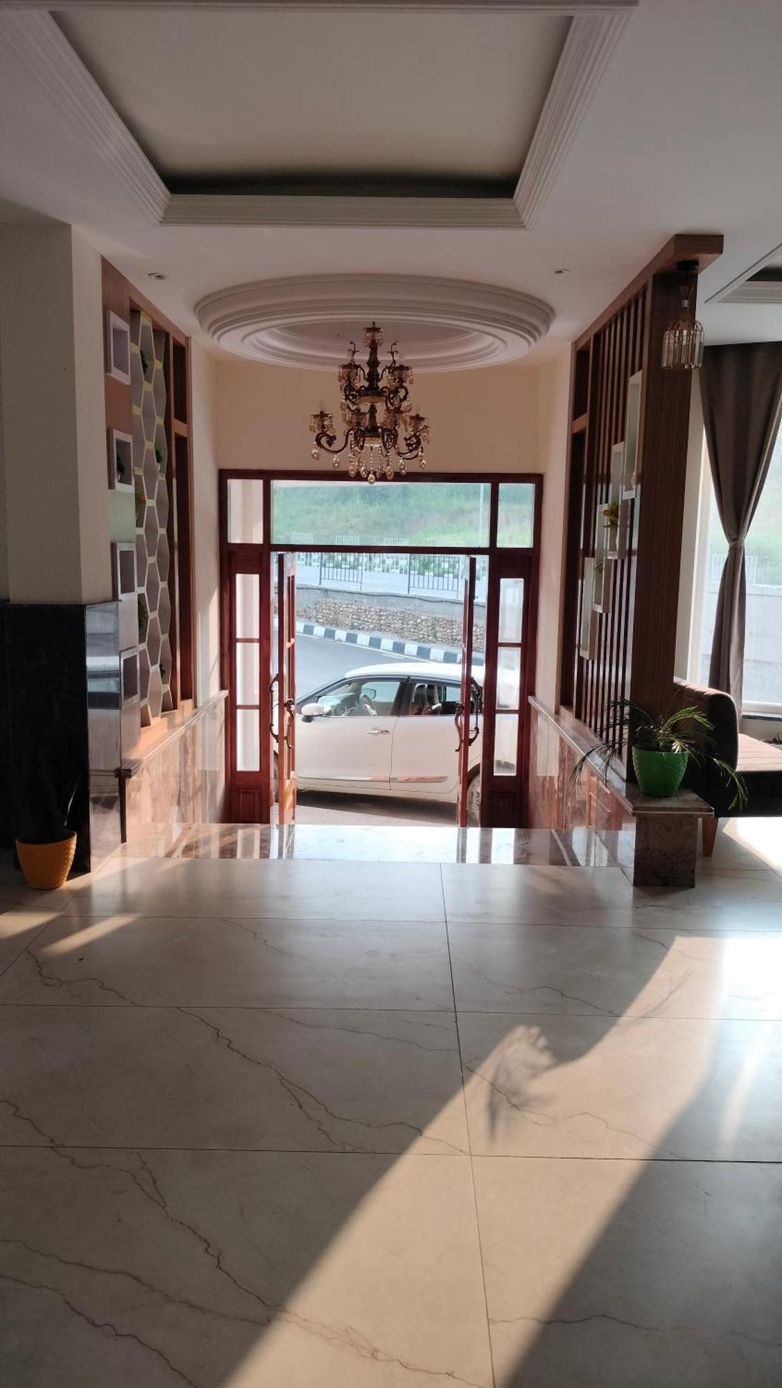 Govind Sagar View Hotel & Restaurant Bilaspur  Екстер'єр фото