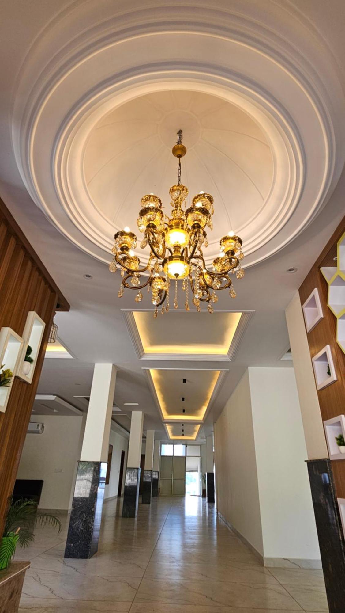 Govind Sagar View Hotel & Restaurant Bilaspur  Екстер'єр фото